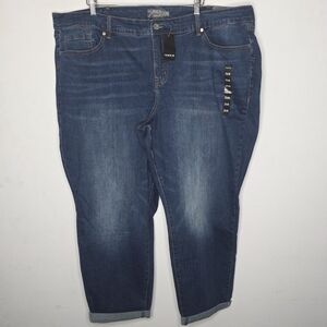 NEW Torrid Women's Jeans 26 Boyfriend Fit Dark Wash Stretch Denim Cuffed